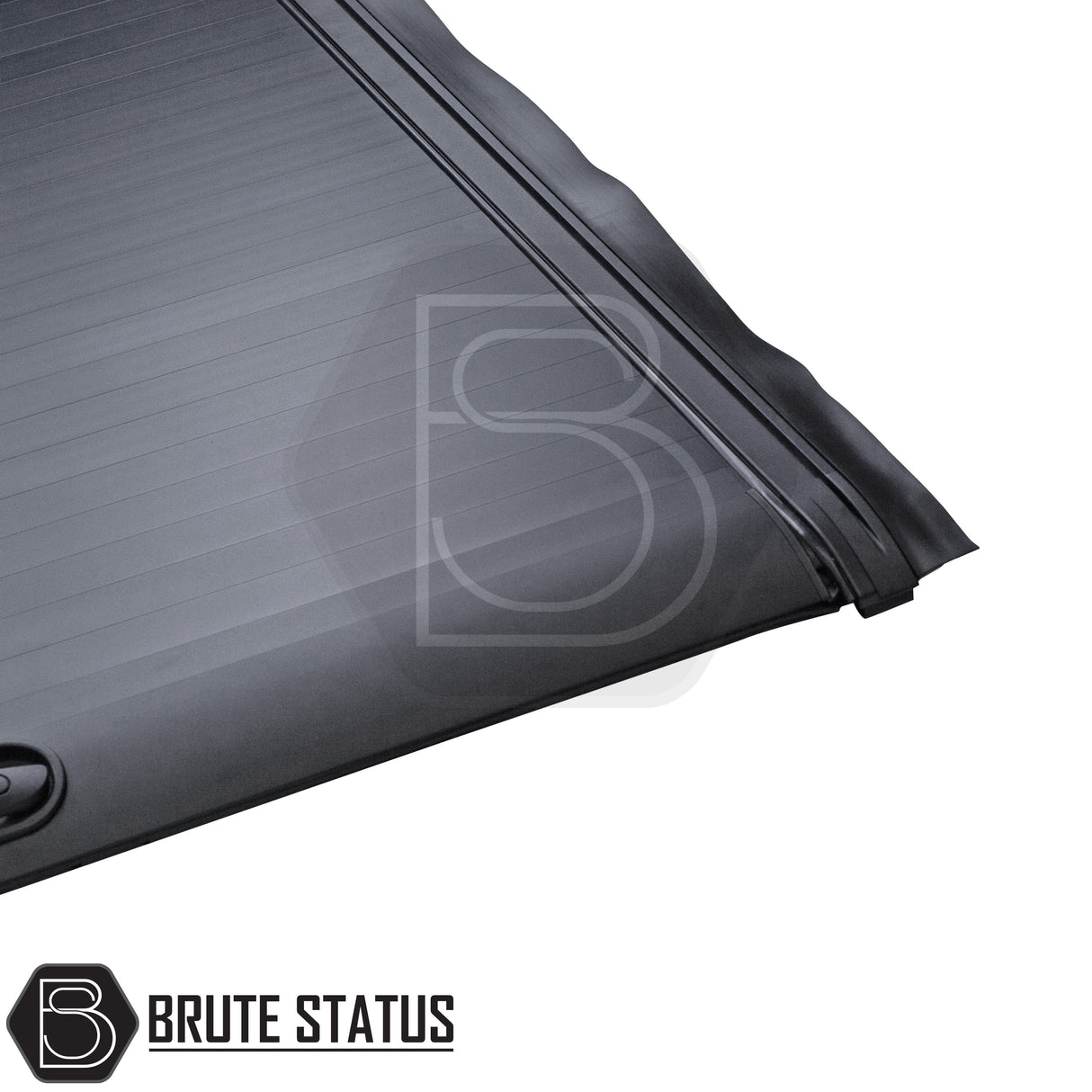 Black manual roller shutter for mitsubishi l200 2015-2019 pickup truck. Durable, high-quality design for secure cargo protection and easy manual operation