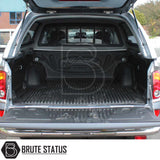 Mitsubishi L200 2010-2015 Truckman Grand Canopy, empty cargo area with hardtop and pop-out windows, emphasizing secure, stylish pickup storage.