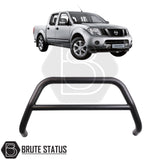 Matte black city bar for a Nissan Navara D40, made from durable carbon steel to enhance styling and provide bumper protection, featuring a TÜV-certified, no-drill, DIY installation using chassis-mounted U-brackets.