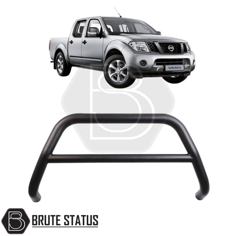 Matte black city bar for a Nissan Navara D40, made from durable carbon steel to enhance styling and provide bumper protection, featuring a TÜV-certified, no-drill, DIY installation using chassis-mounted U-brackets.