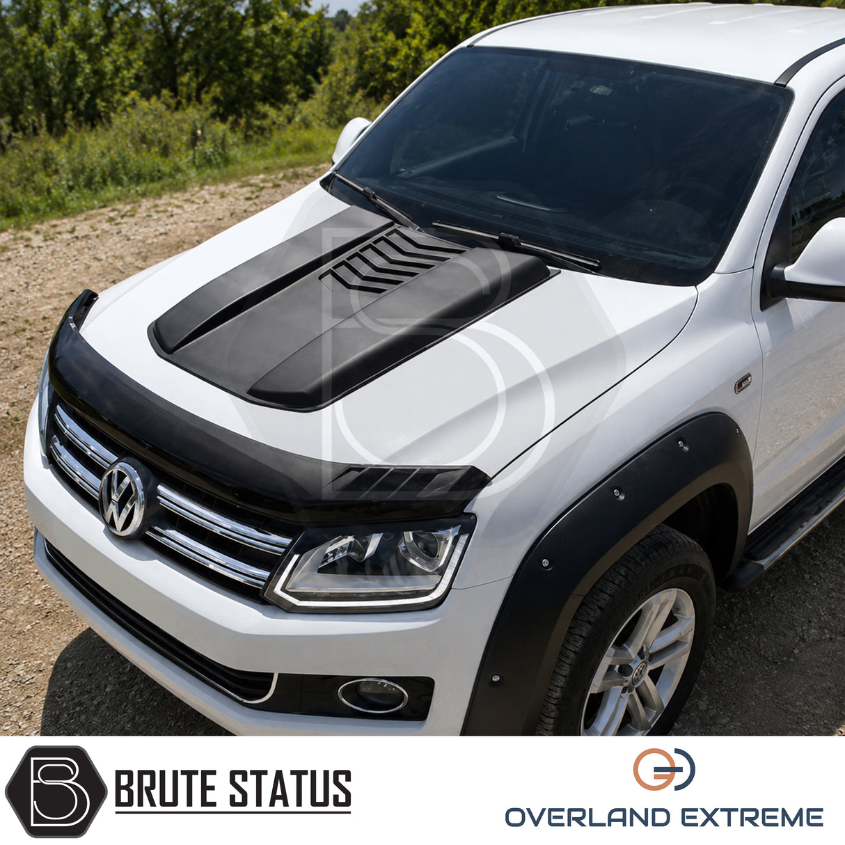 Nissan Navara hood scoop in matte black, premium Overland Extreme bonnet styling upgrade with easy no-drill installation.