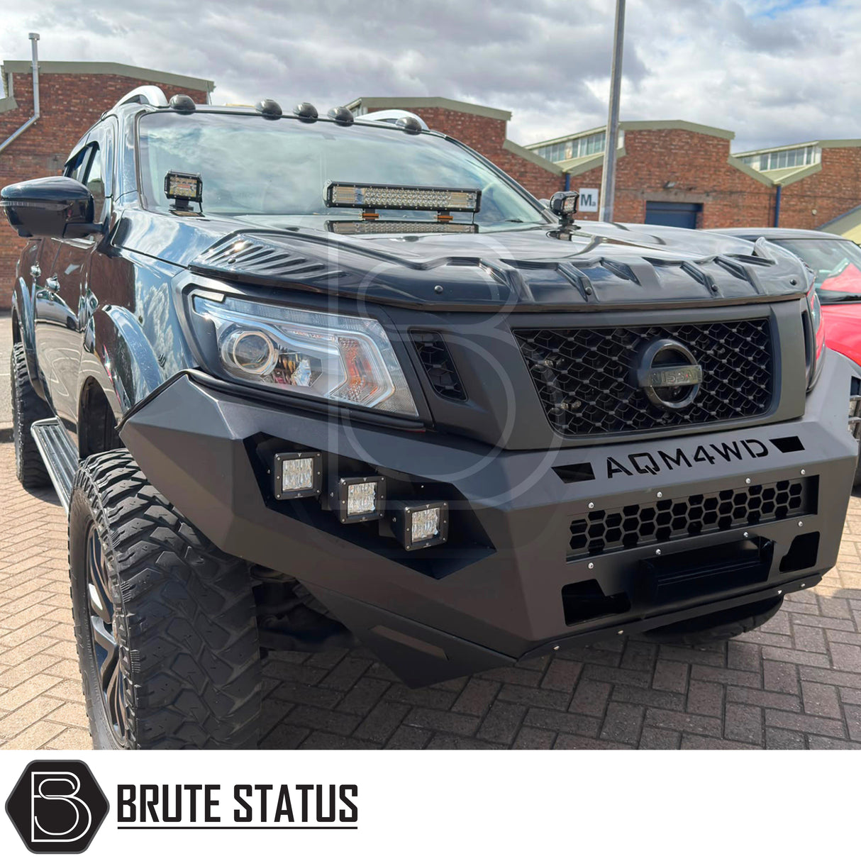 Heavy duty off road recovery front bumper for Nissan Navara NP300 2015-2022 with winch mounting space and 3.5 tonne towing capacity