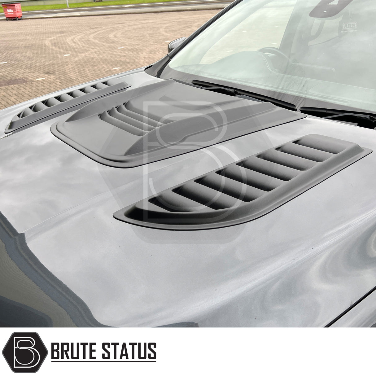 Universal matte black ABS bonnet vents with adhesive tape, no-drill install, UV resistant, fits most trucks, includes all parts