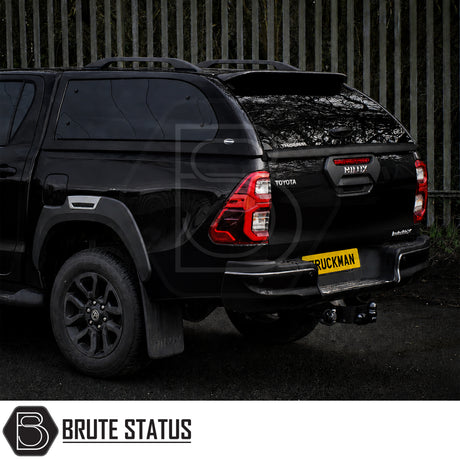 Luxury hardtop canopy for Toyota Hilux MK8 MK9 with remote central locking and carpet-lined interior